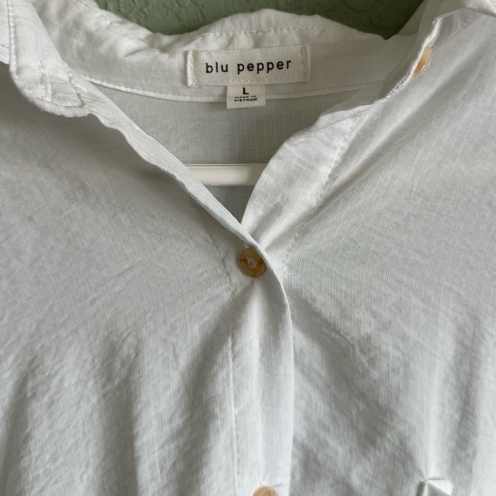 Blu Pepper White Button Down Collared Shirt Blous… - image 4